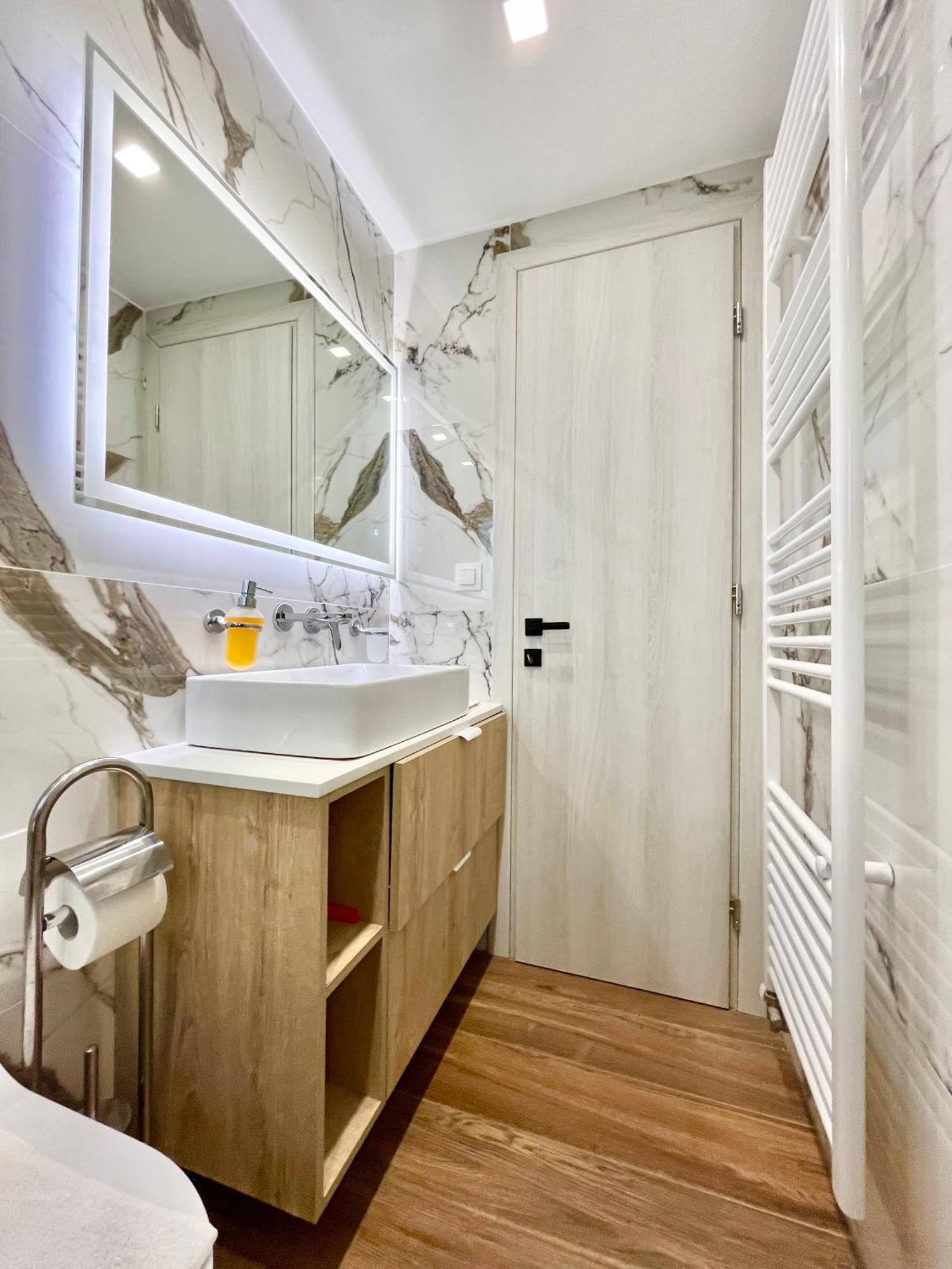Blueline Apartment 1 Λουτράκι Εξωτερικό φωτογραφία